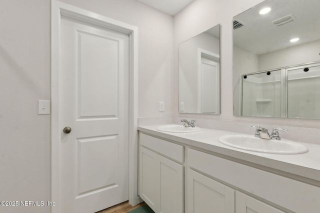 14753 CASHEW Avenue, Jacksonville, FL 32218
