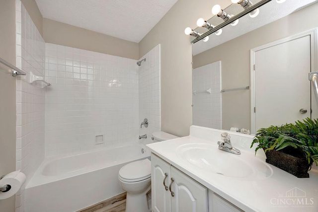 3189 Roesch Boulevard, Fairfield, OH 45014