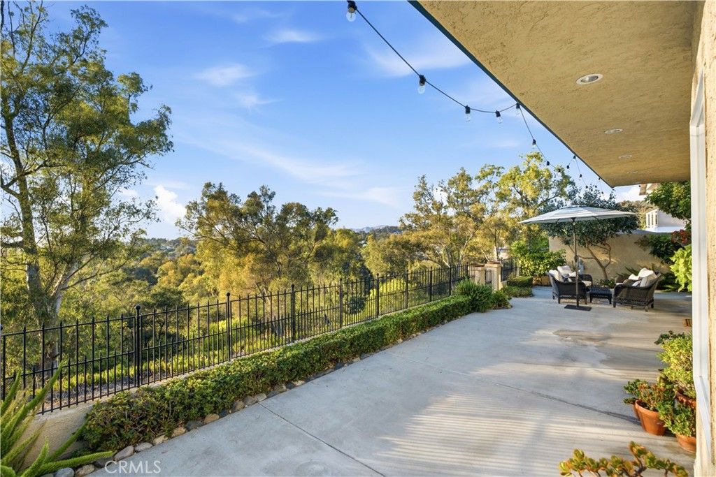 23001 Via Santa Maria, Mission Viejo, CA 92691 — exterior