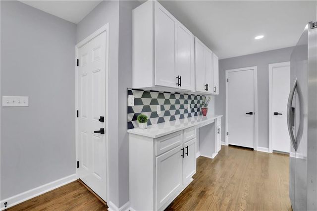 210 Suburban Drive NE, Kennesaw, GA 30144