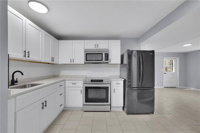 210 Suburban Drive NE, Kennesaw, GA 30144