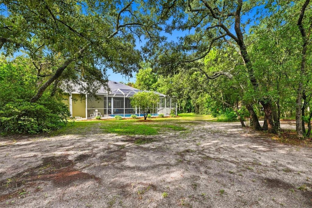 Image 48 of property listing at 16547 CROSSANDRA LANE, Spring Hill, FL 34610