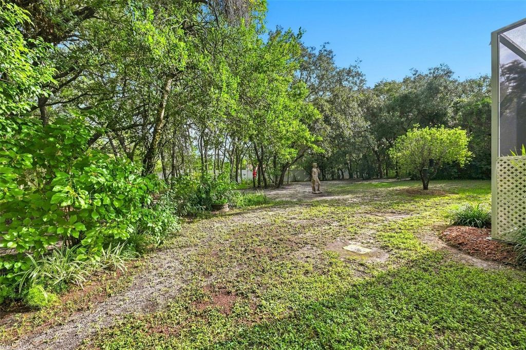 Image 50 of property listing at 16547 CROSSANDRA LANE, Spring Hill, FL 34610