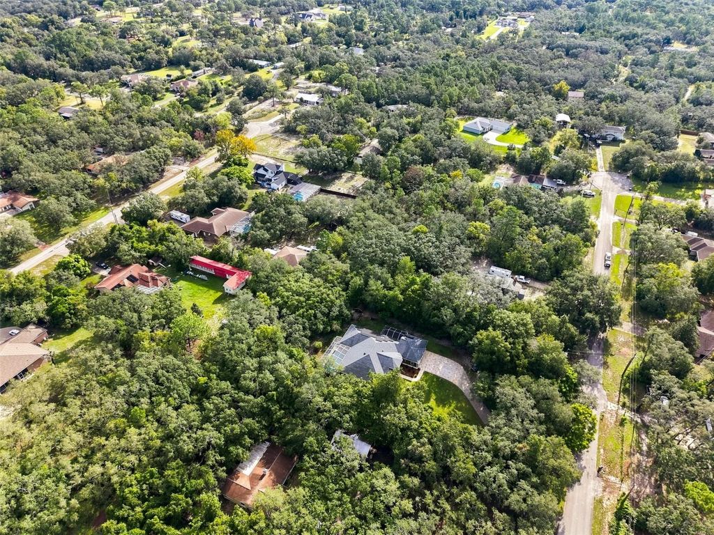 Image 56 of property listing at 16547 CROSSANDRA LANE, Spring Hill, FL 34610