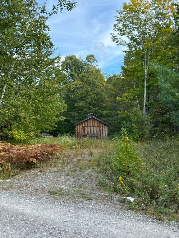0 Howards End, Bowdoin, ME 04287 — exterior