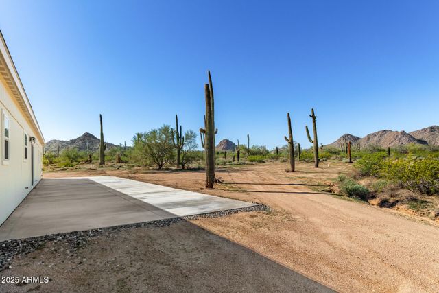 2318 S Nikki Lane S, Maricopa, AZ 85139