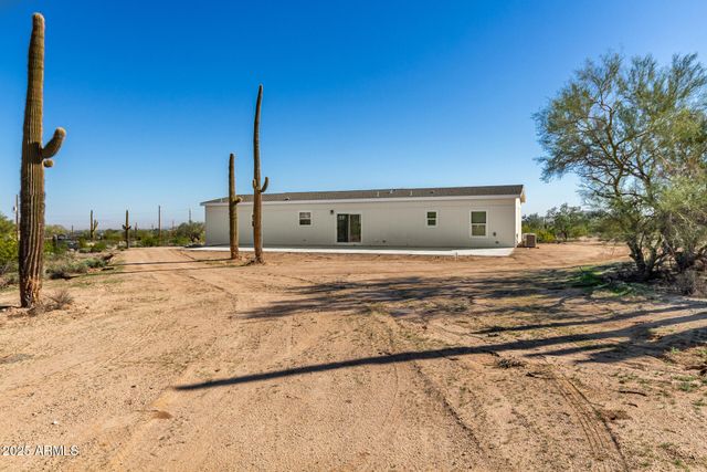 2318 S Nikki Lane S, Maricopa, AZ 85139