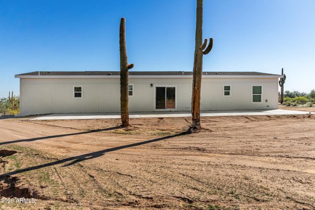 2318 S Nikki Lane S, Maricopa, AZ 85139