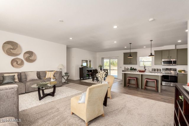 2318 S Nikki Lane S, Maricopa, AZ 85139