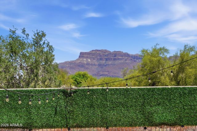 6862 E San Cristobal Way, Gold Canyon, AZ 85118