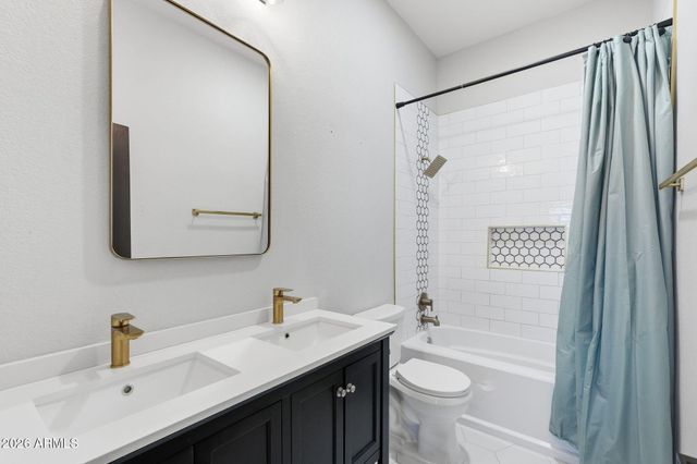 6862 E San Cristobal Way, Gold Canyon, AZ 85118