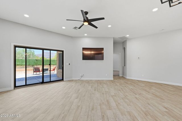 6862 E San Cristobal Way, Gold Canyon, AZ 85118
