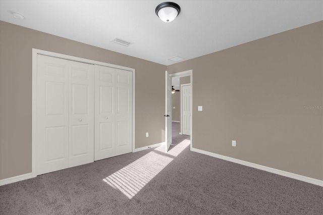 162 MALAUKA RUN, Ocklawaha, FL 32179