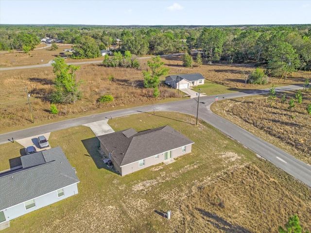 162 MALAUKA RUN, Ocklawaha, FL 32179