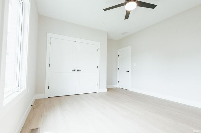 6088 Ashford Drive, Newburgh, IN 47630