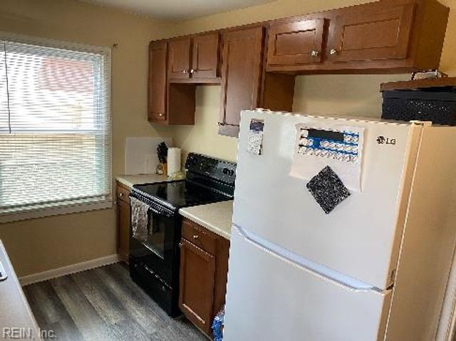 2507 Sunset DR, Chesapeake, VA 23323