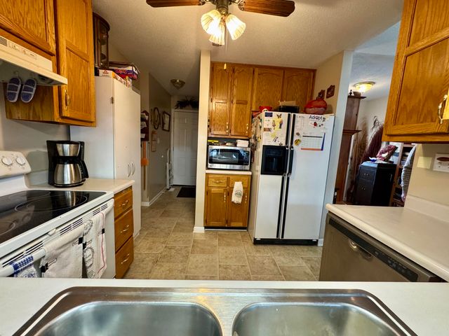 336 Springhurst Drive, Berea, KY 40403