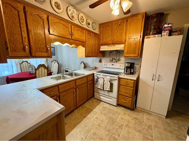 336 Springhurst Drive, Berea, KY 40403