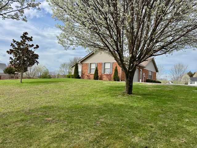 336 Springhurst Drive, Berea, KY 40403