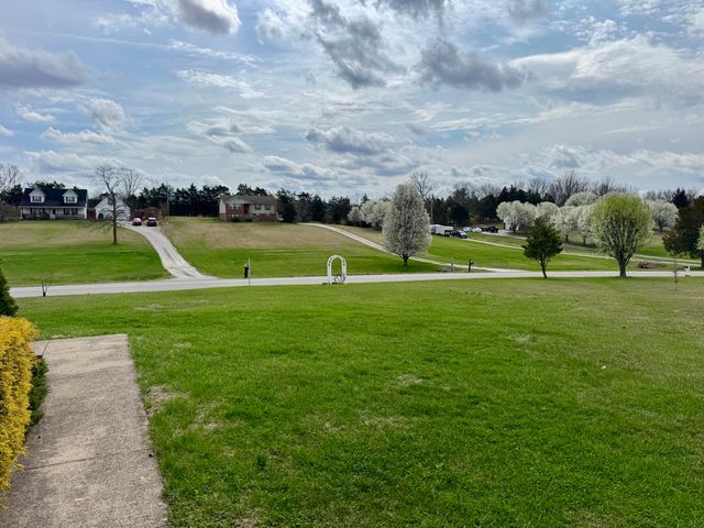 336 Springhurst Drive, Berea, KY 40403