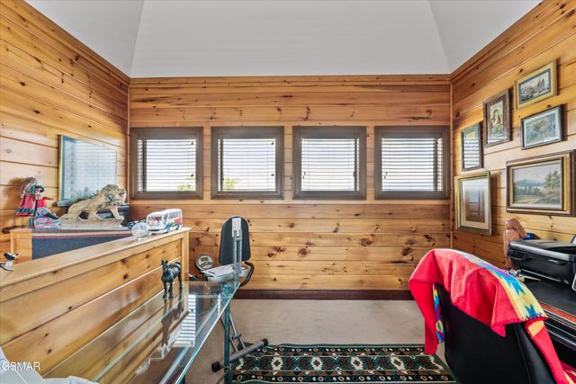 3034 Smoky Bluff Trail, Sevierville, TN 37862
