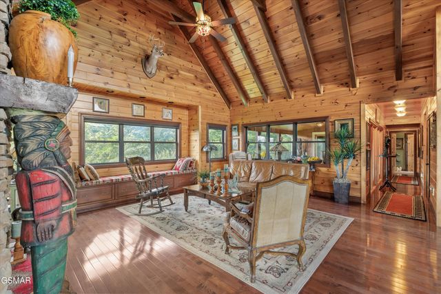 3034 Smoky Bluff Trail, Sevierville, TN 37862
