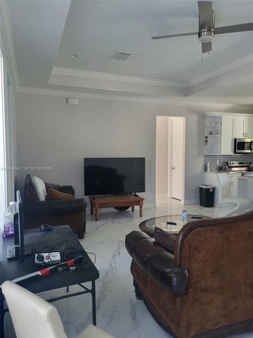 4276 12th Avenue, Naples, FL 34120