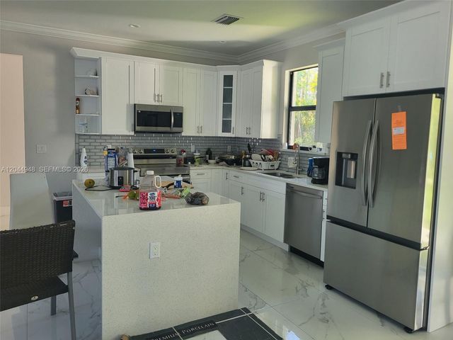 4276 12th Avenue, Naples, FL 34120