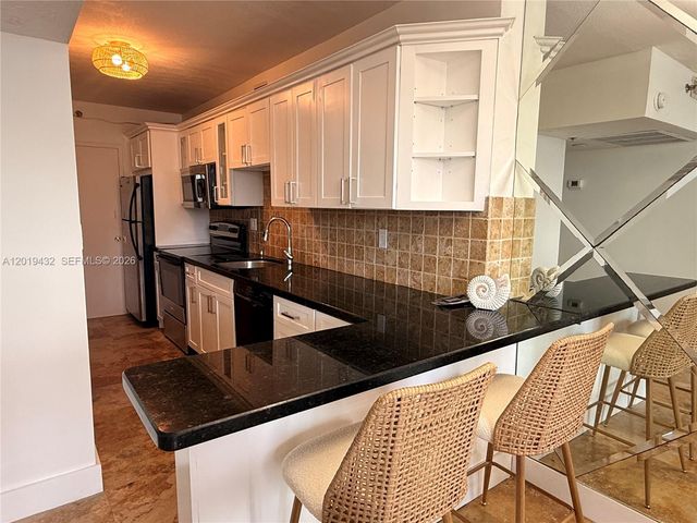 100 Lincoln Rd 1206, Miami Beach, FL 33139