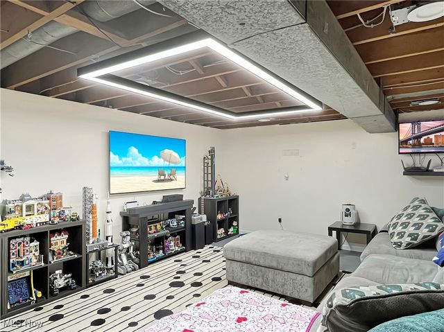 3968 Cannon Road, Austintown, OH 44515