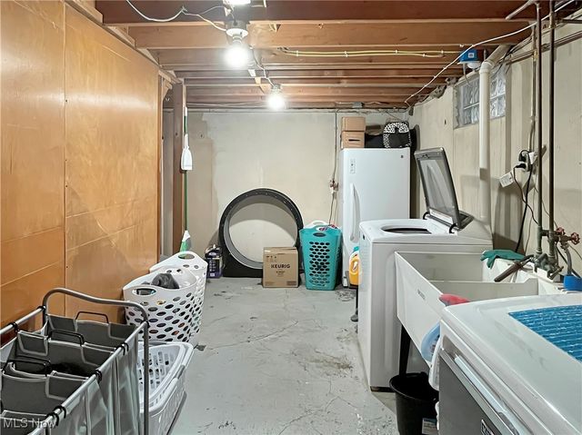 3968 Cannon Road, Austintown, OH 44515