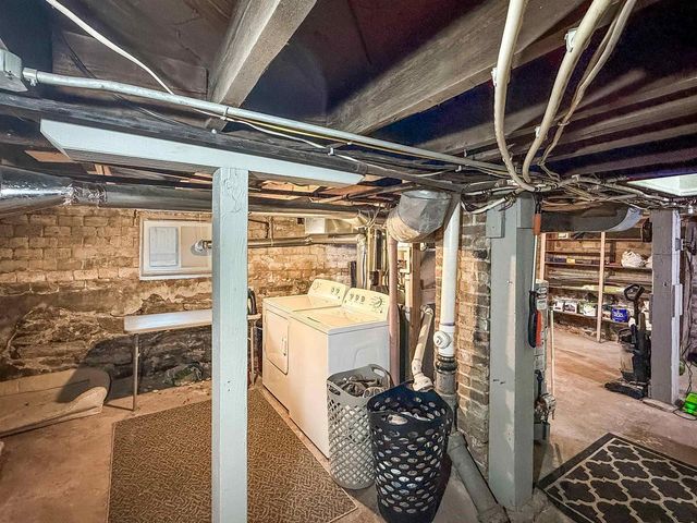 835 WINNEBAGO AVENUE, Oshkosh, WI 54901