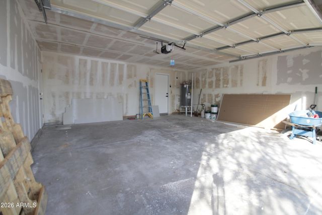 4302 E Jicarilla Street, Phoenix, AZ 85044
