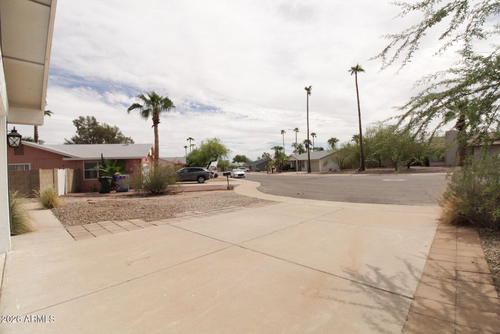 4302 E Jicarilla Street, Phoenix, AZ 85044 — photo 3