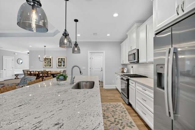 2355 Amorosa Loop NE, Leland, NC 28451