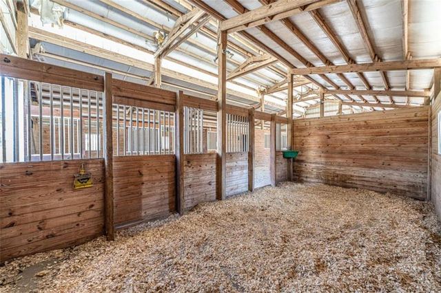 159 Ward Mountain Road, Kingston, GA 30145