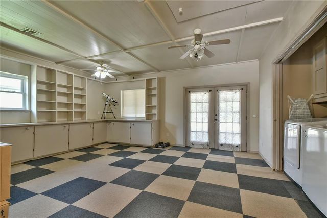 1012 NW 7th Place, Moore, OK 73160