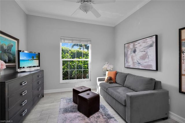 136 Shorecrest CT, Marco Island, FL 34145