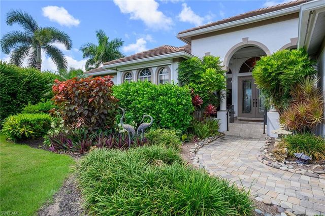 136 Shorecrest CT, Marco Island, FL 34145