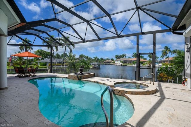 136 Shorecrest CT, Marco Island, FL 34145