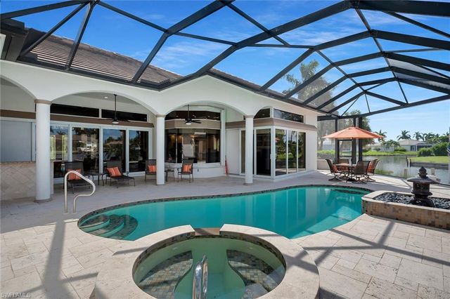136 Shorecrest CT, Marco Island, FL 34145