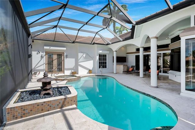 136 Shorecrest CT, Marco Island, FL 34145
