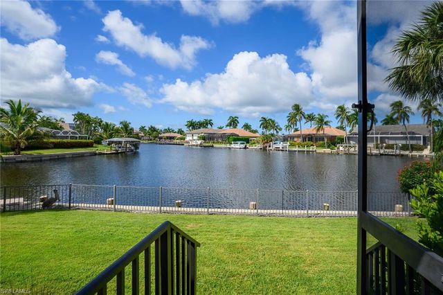 136 Shorecrest CT, Marco Island, FL 34145