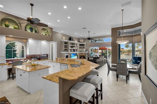 136 Shorecrest CT, Marco Island, FL 34145