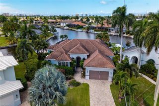 136 Shorecrest CT, Marco Island, FL 34145