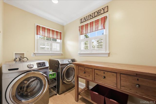 202 Bayport Avenue, Bayport, NY 11705