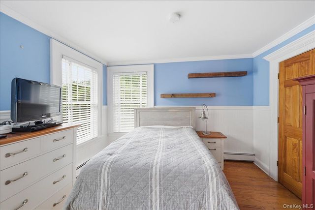 202 Bayport Avenue, Bayport, NY 11705