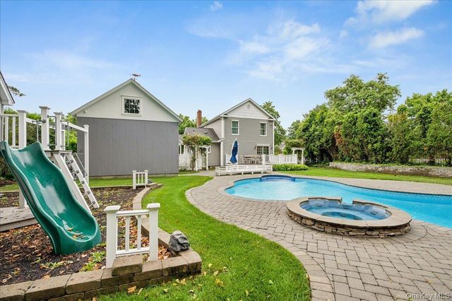 202 Bayport Avenue, Bayport, NY 11705