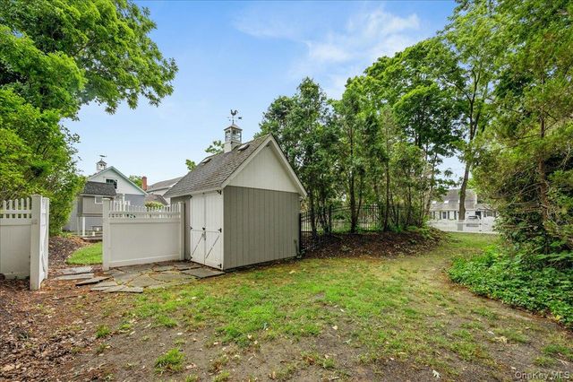 202 Bayport Avenue, Bayport, NY 11705