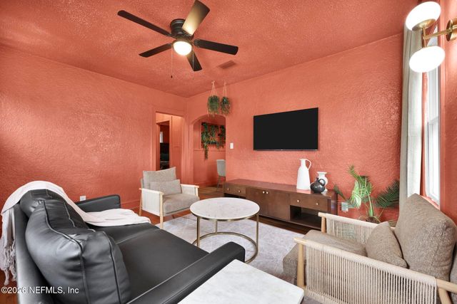 1146 WYCOFF Avenue, Jacksonville, FL 32205